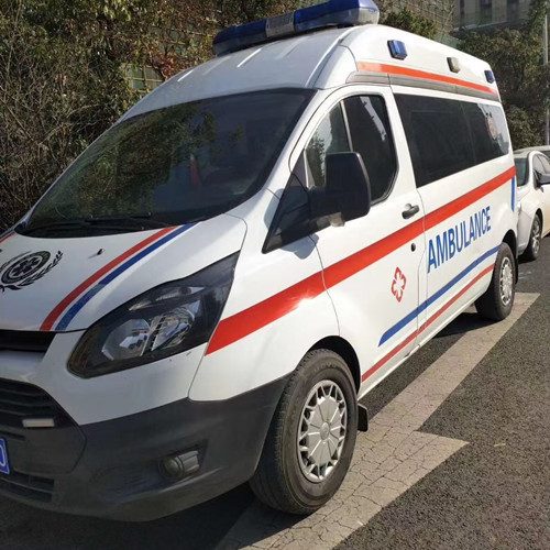 蜀山品质救护车出租,为您的健康出行负责